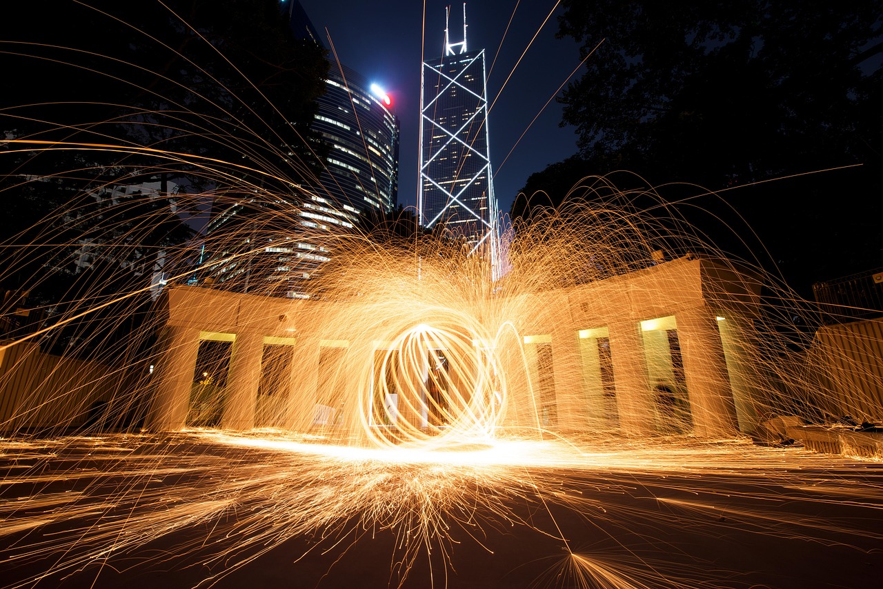 香港购物狂欢盛宴再度开启，最新优惠活动一网打尽