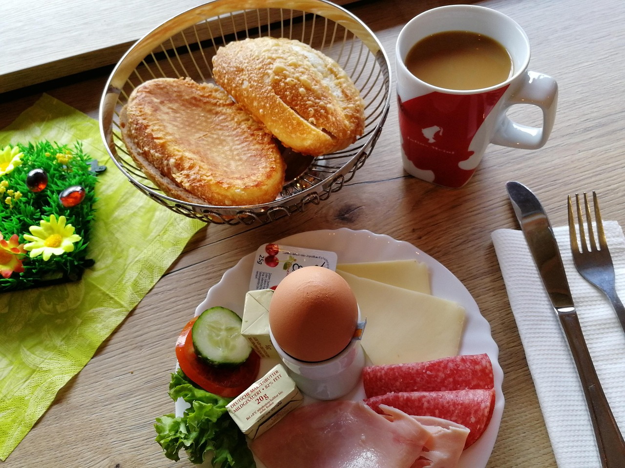 日本大胃王耳机男，美食与潮流的交融风采