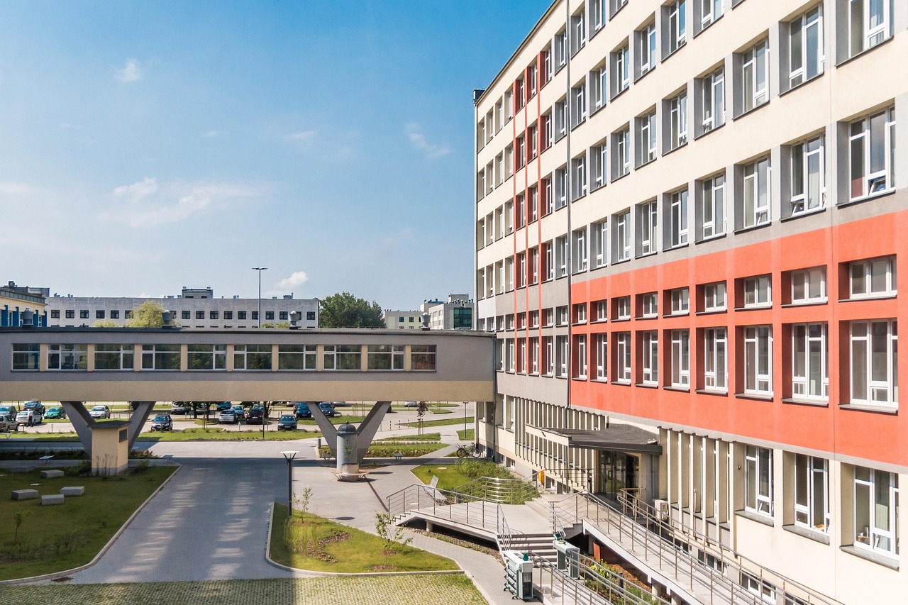 泸州大学城蓬勃发展，成为教育新高地最新消息揭秘